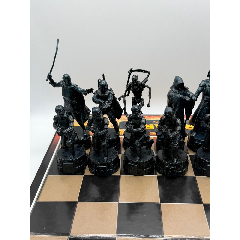 Star Wars Saga Edition Chess Set 2005 Parker Brothers Complete 3D Pieces - Picture 14 of 16